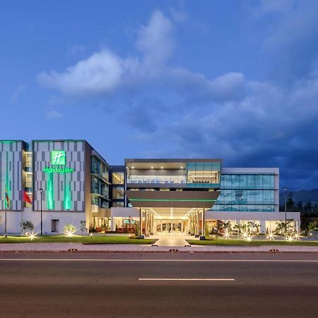Holiday Inn - Quito Airport By Ihg تابابيلا المظهر الخارجي الصورة The new building of the University of La Rioja, in Logroño.