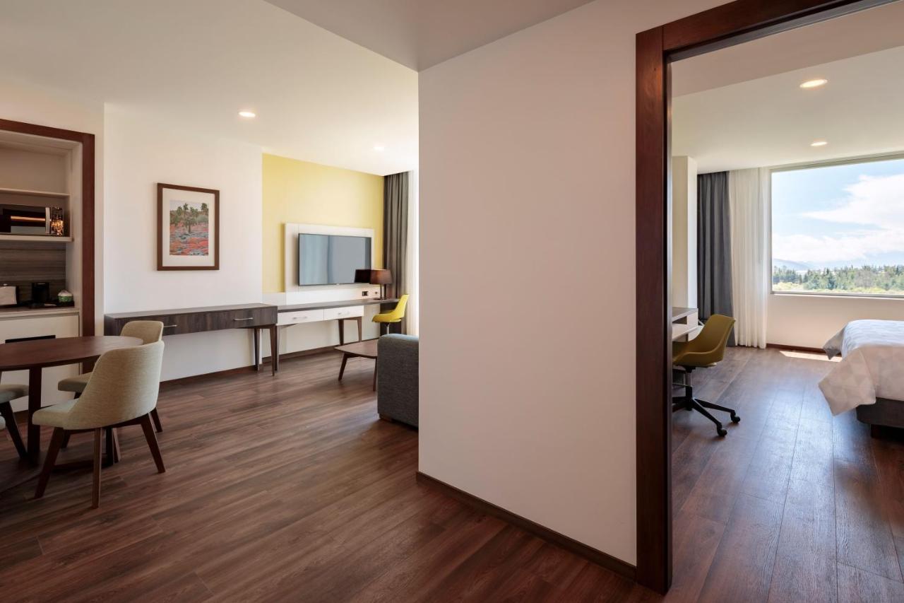 Holiday Inn - Quito Airport By Ihg تابابيلا المظهر الخارجي الصورة Suite